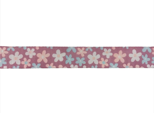 Pince à sonde, fleurs lilas.